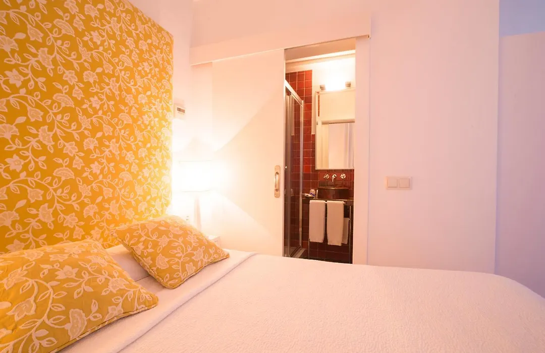 Hostal Casa Alborada-1